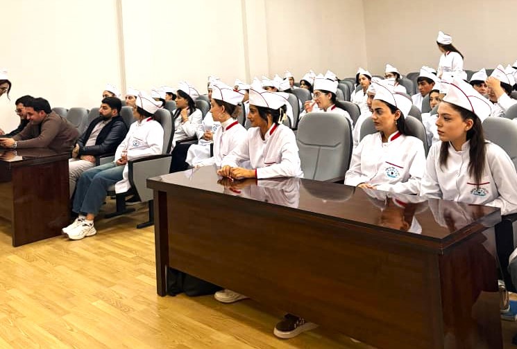 Gəncə Tibb Kollecində debatlar barədə müzakirələr aparılıb