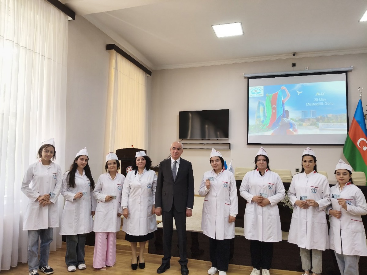 Gəncə Tibb Kollecində 28 May Azərbaycan Xalq Cümhuriyyətinin yaradılması ilə əlaqədar tədbir keçirildi.