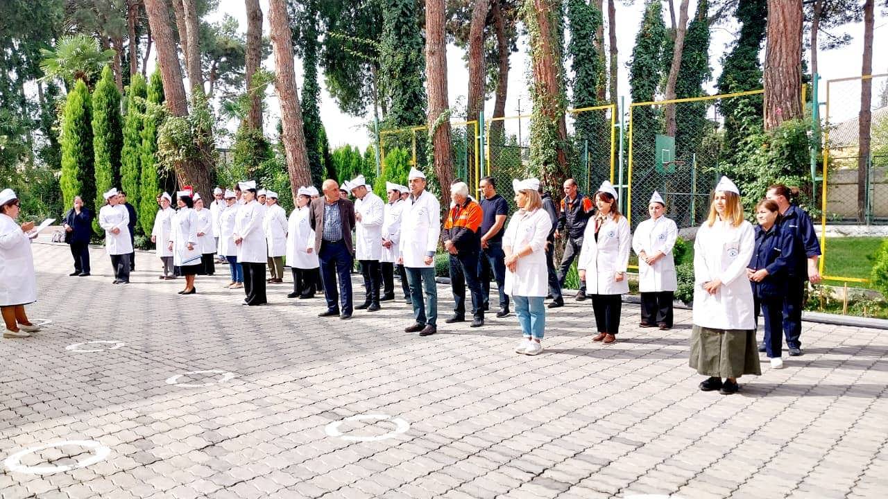 Gəncə Tibb Kollecində mülki müdafiə qüvvələri ilə xəbərdarlıq və toplanış üzrə məşq keçirildi