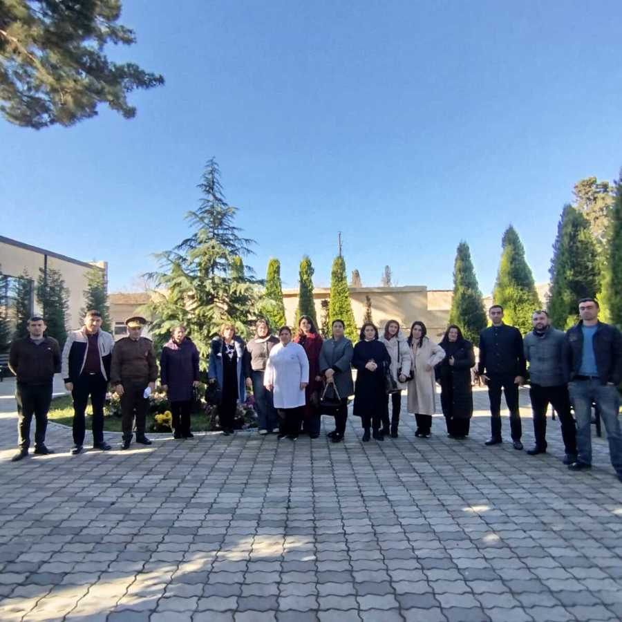 Səhiyyə Nazirliyi Gəncə Tibb Kollecində “İlkin tibbi yardım” mövzusunda maarifləndirilmə seminarı keçirilib